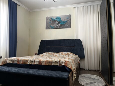 Satılır 3 otaqlı həyət evi/bağ evi 120 m², Binə q.