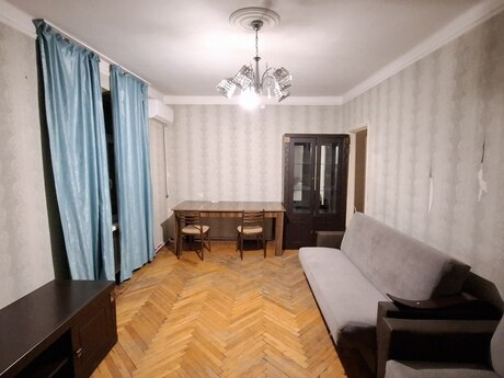 2 otaqlı köhnə tikili - Gənclik m. - 60 m²