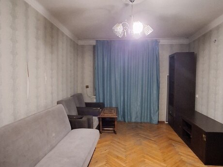 2 otaqlı köhnə tikili - Gənclik m. - 60 m²