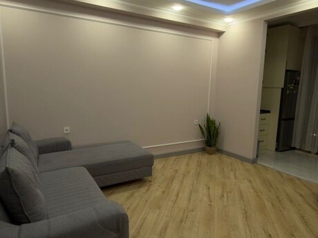 Satılır 2 otaqlı yeni tikili 65 m², Binəqədi q.