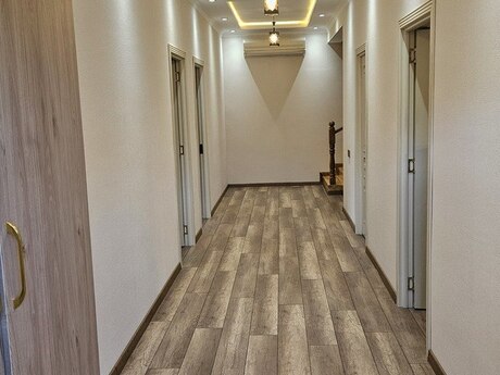 Satılır 6 otaqlı həyət evi/bağ evi 250 m², Zərdab