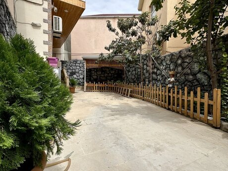 6 otaqlı həyət evi/bağ evi - Xırdalan - 130.1 m²