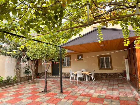 4-комн. дом/дача - пос. Биладжары - 200 м²