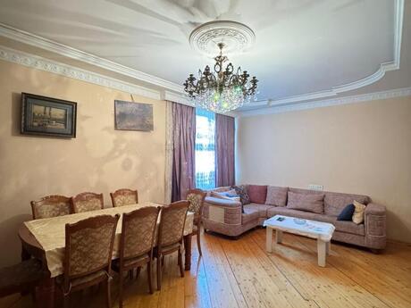 4 otaqlı yeni tikili - Həzi Aslanov m. - 130 m²