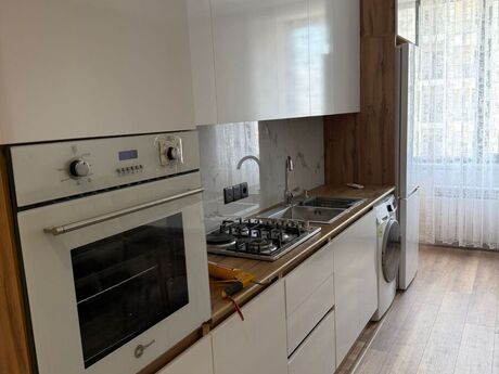 2 otaqlı yeni tikili - Elmlər Akademiyası m. - 50 m²
