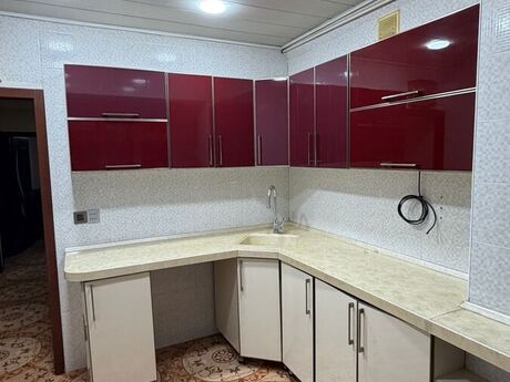 Bakıxanovda 3 otaqlı köhnə tikili mənzil satılır, 65 m², 230 000 AZN, şəkil 4 / 12