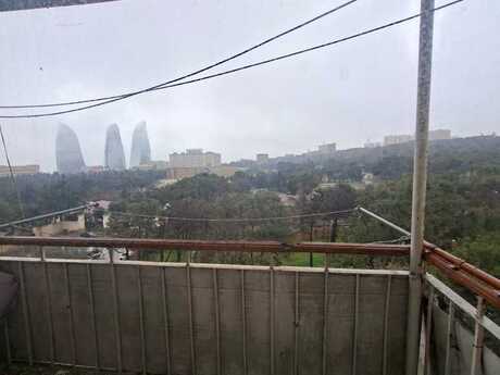 3 otaqlı köhnə tikili - Yasamal r. - 75 m²