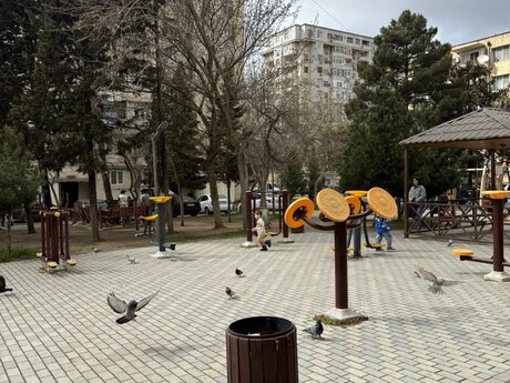 3 otaqlı köhnə tikili - Əhmədli m. - 65 m²