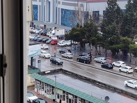 Satlr 3 otaql khn tikili 60 m, Xalqlar Dostluu m.