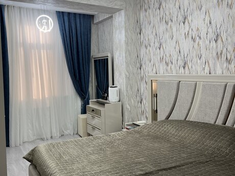 Satılır 3 otaqlı yeni tikili 130 m², Yeni Yasamal q.
