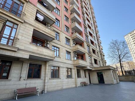 Elan №6001717 - Bakı, Nərimanov r., 3 otaqlı, 138 m², 9/16 mərtəbə
