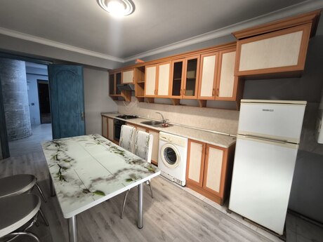 3 otaqlı ofis - Nəriman Nərimanov m. - 130 m²