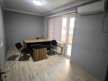 3 otaqlı ofis - Nəriman Nərimanov m. - 130 m²