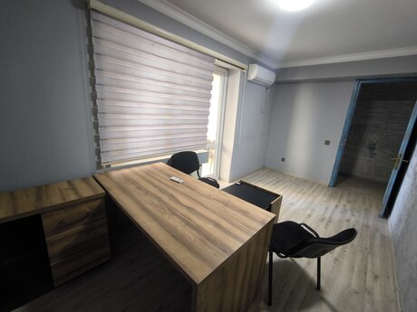 Elan №6001774 - Bakı, Nəriman Nərimanov m., 3 otaqlı, 130 m²