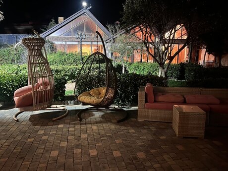 5 otaqlı həyət evi/bağ evi - Şüvəlan q. - 200 m²