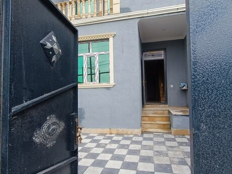 4 otaqlı həyət evi/bağ evi - Xırdalan - 120 m²