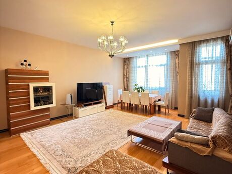 Elan №6002139 - Bakı, 8 Noyabr m., 3 otaqlı, 156 m², 6/17 mərtəbə