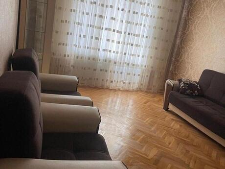 3 otaqlı köhnə tikili - 28 May m. - 105 m²