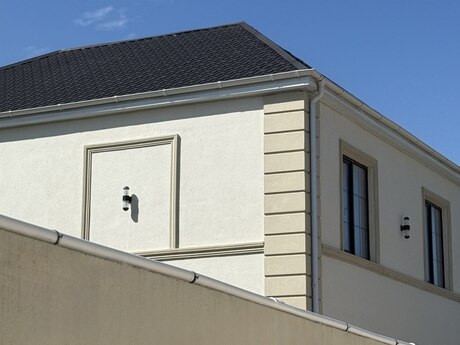 5 otaqlı həyət evi/bağ evi - Mərdəkan q. - 220 m²