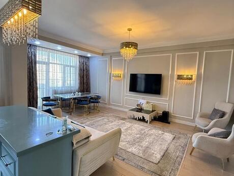 3 otaqlı yeni tikili - Elmlər Akademiyası m. - 141 m²
