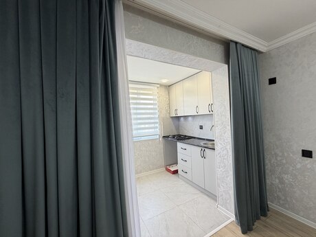 2 otaqlı köhnə tikili - Nizami r. - 35 m²
