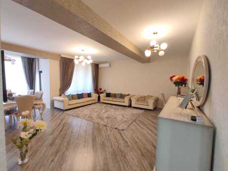 Elan №6002917 - Bakı, Nərimanov r., 4 otaqlı, 228 m², 9/17 mərtəbə