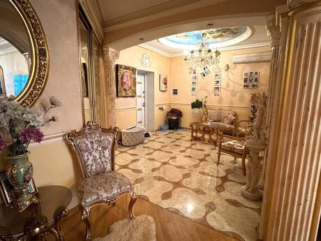 4-комн. новостройка - м. Элмляр Академиясы - 185 м²