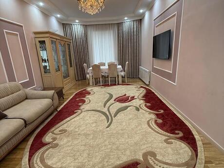 4 otaqlı həyət evi/bağ evi - Ramana q. - 130 m²