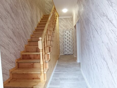 4 otaqlı həyət evi/bağ evi - Xırdalan - 121 m²