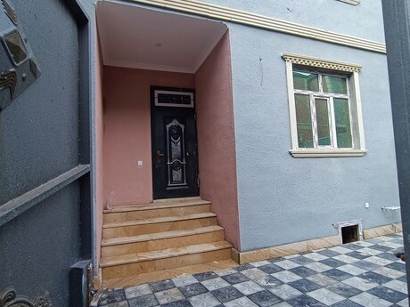 4 otaqlı həyət evi/bağ evi - Xırdalan - 121 m²
