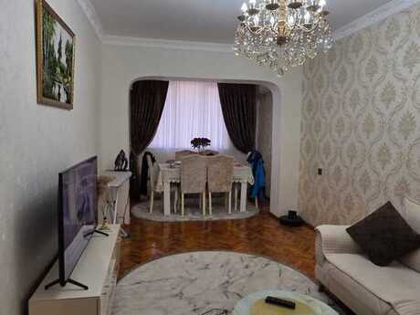 4 otaqlı köhnə tikili - Yeni Yasamal q. - 110 m²