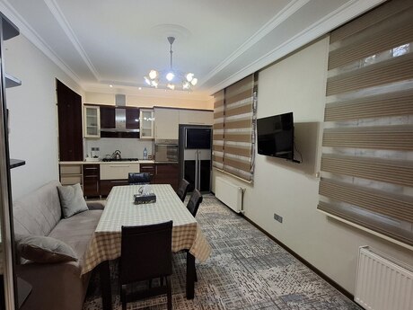 3 otaqlı köhnə tikili - Nizami m. - 80 m²