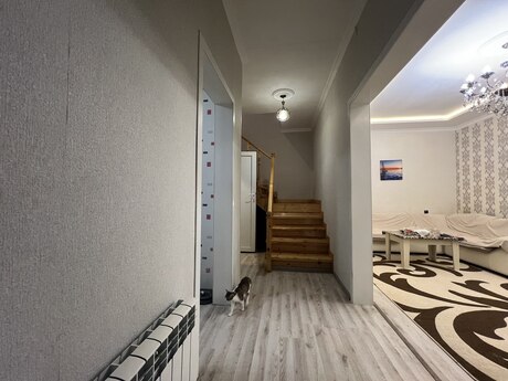 4 otaqlı həyət evi/bağ evi - Masazır q. - 140 m²
