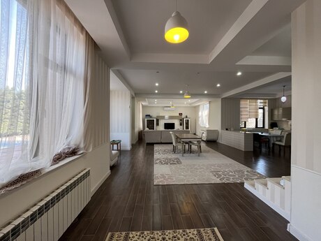 5 otaqlı həyət evi/bağ evi - Sea Breeze q. - 225 m²