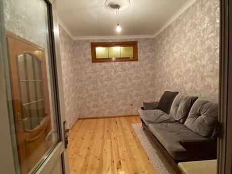 Elan №6003202 - Bakı, Xalqlar Dostluğu m., 2 otaqlı, 67 m², 4/10 mərtəbə