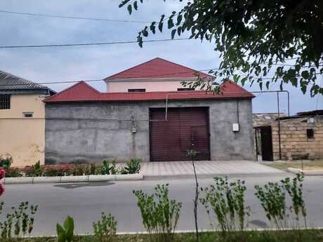 Satılır 5 otaqlı həyət evi/bağ evi 200 m², Yevlax