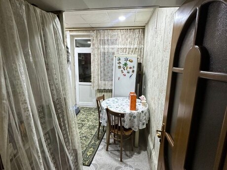 2 otaqlı köhnə tikili - Əhmədli m. - 60 m²
