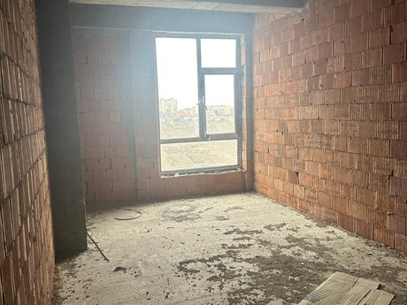 3 otaqlı yeni tikili - Yeni Günəşli q. - 80 m²