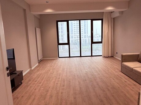Satılır 3 otaqlı yeni tikili 147 m², Gənclik m.