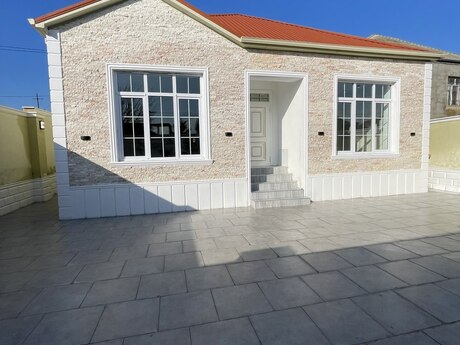 4 otaqlı həyət evi/bağ evi - Zığ q. - 100 m²