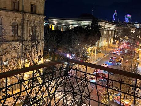 Elan №6003396 - Bakı, Sahil m., 3 otaqlı, 75 m², 3/5 mərtəbə