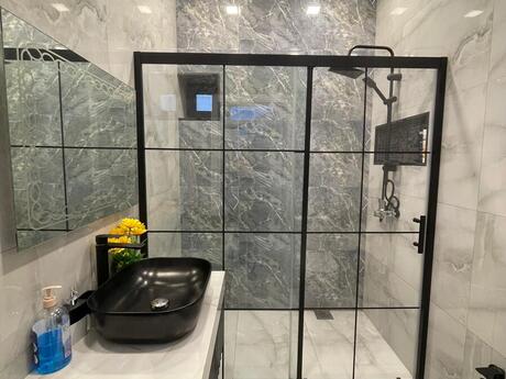 4 otaqlı həyət evi/bağ evi - Şüvəlan q. - 180 m²