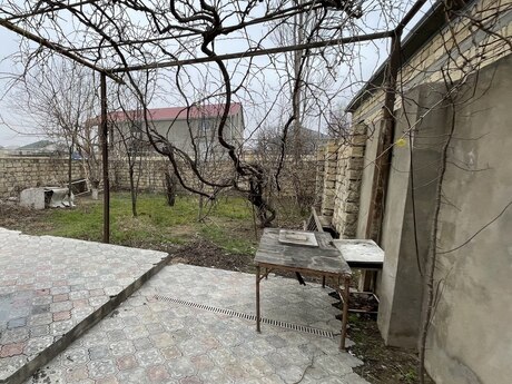 3 otaqlı həyət evi/bağ evi - Pirşağı q. - 80 m²