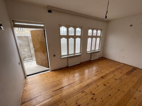 3 otaqlı həyət evi/bağ evi - Pirşağı q. - 80 m²