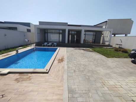 4 otaqlı həyət evi/bağ evi - Mərdəkan q. - 210 m²
