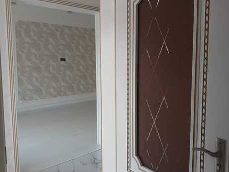 Satılır 3 otaqlı həyət evi/bağ evi 79 m², Suraxanı q.