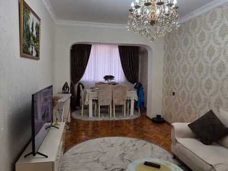 Elan №6003526 - Bakı, Yeni Yasamal q., 4 otaqlı, 120 m², 4/9 mərtəbə