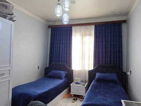 4 otaqlı köhnə tikili - Yeni Yasamal q. - 120 m²