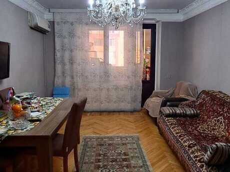 3 otaqlı köhnə tikili - İnşaatçılar m. - 85 m²