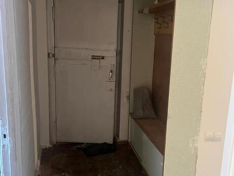 Elan №6003640 - Bakı, Nəsimi r., 3 otaqlı, 62 m², 3/5 mərtəbə